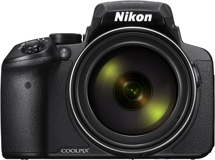 front view of the Nikon coolpix p900